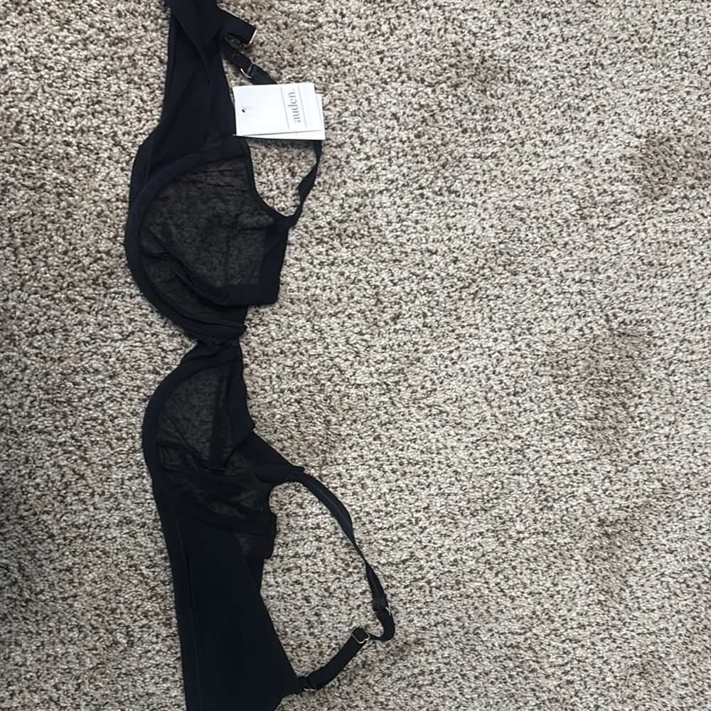 Auden Black Wireless Bra Minimalist Comfort